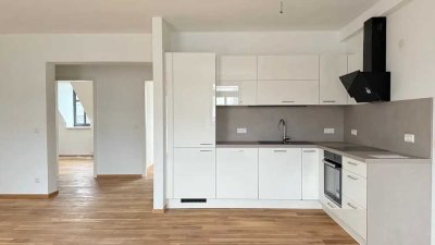Achtung Kapitalanleger I DG-Wohnung I Kaltmiete 11,- /m² I  Kaßberg I Provisionsfrei