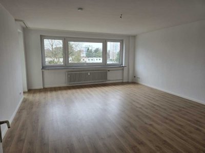 Schöne renovierte 3 Zimmer Wohnung