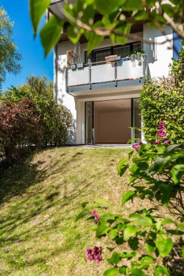 Sonnige Terrasse und eigener Garten - Moderne 2-Zimmerwohnung in Lokstedt