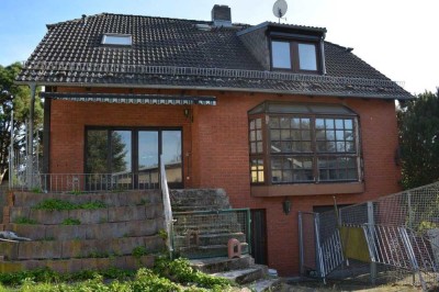 2 Häuser - wohnen und Büro ?