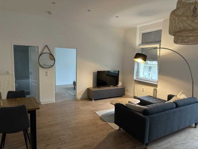 Vollmöblierte Altbau Wohnung im beliebten Dichterviertel