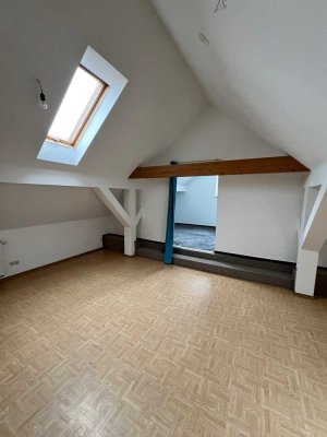 2,5 - Zimmerwohnung über 2 Ebenen in der Ortsmitte von Werneck