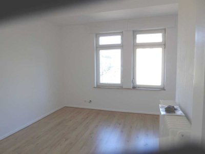 1-Zimmer-Wohnung mit großer Wohnküche in Oberkassel