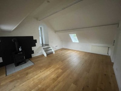 Freundliche 3-Zimmer-DG-Wohnung in Peine