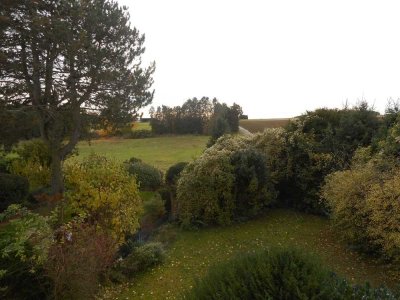 Doppelhaushälfte mit traumhaftem Ausblick in Feldrandlage auf großzügigem Grundstück in Maintal