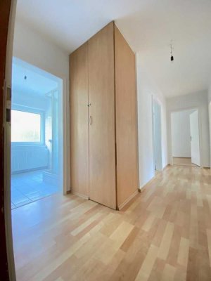 *** WOHNEN wo andere Urlaub machen *** TOP RENOVIERT *** Erdgeschoßwohnung mit Balkon ***