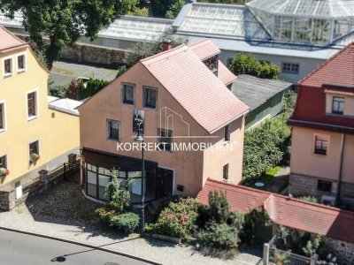 Vielseitige Immobilie im Herzen von Dresden-Pillnitz/ Wohn- und Geschäftshaus zum Sanieren