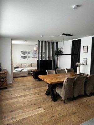 Neuwertige 3-Zimmer-Wohnung mit Terrasse inkl. Tiefgaragen-Stellplatz *provisionsfrei*