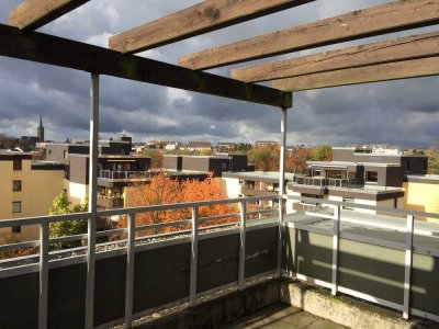 Attraktive und gepflegte 2-Raum-Wohnung mit EBK und Terrasse in Heiligenhaus