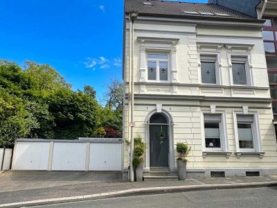RESERVIERT ++ GEPFLEGTES MEHRGENERATIONENHAUS ++