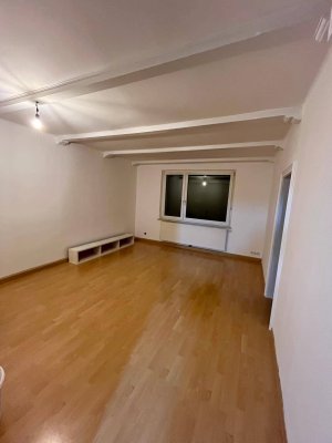 Helle 2 Zimmer Wohnung