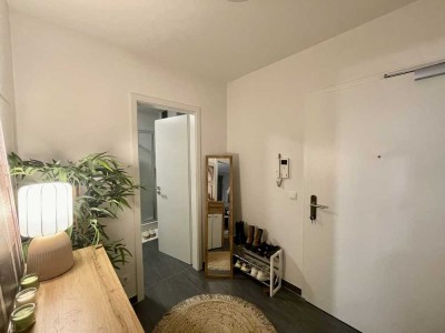 Helle Erdgeschosswohnung mit Südterrasse, Aufzug und TG-Platz