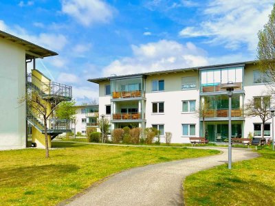 Bezugsfrei ab 01.09.25: Altersgerecht Wohnen (3ZKDB) in schöner Park-Residenz
