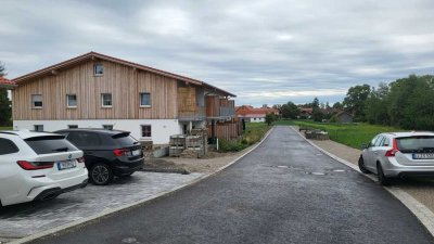 2-ZKB-Wohnung in ruhiger Ortsrandlage mit Südbalkon