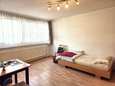 Helle Garconniére im Zentrum!