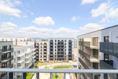 Penthouse mit exklusiver Einbauküche, lichtdurchfluteten Räumen und Balkon zum Wohlfühlen