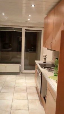 Renovierte 3-Zimmer Wohnung inkl. Garage & EBK