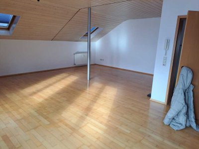 Attraktive 3,5-Zimmer-Wohnung mit EBK in Deggenhausertal