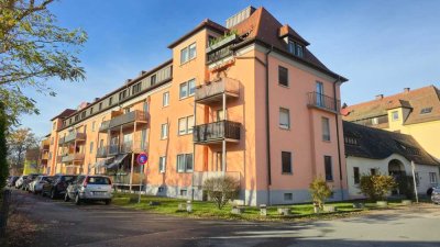 2-Zimmer-Dachgeschosswohnung