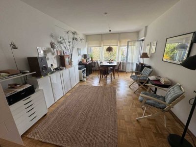 Schön gelegene 3-Zimmer-Wohnung mit Weitblick am Villaberg!