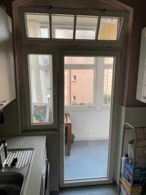 Zuhause mit 3 Zimmern in Stuttgart