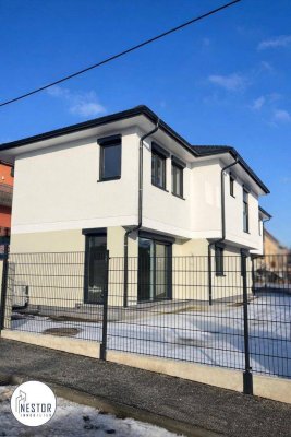 Provisionsfrei! Erstbezug | Moderne Doppelhaushälfte mit Garten, Terrasse &amp; Stellplatz– Schlüsselfertig