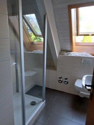 3-Zimmer Dachgeschosswohnung mit EBK und Kellerraum