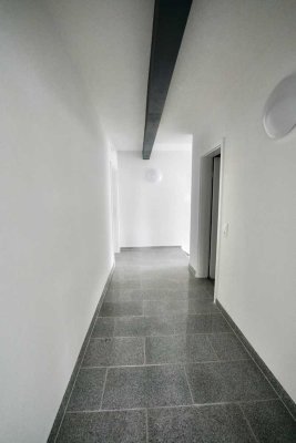 Moderne Wohnung mit EBK und Balkon: ansprechende 3,5-Zimmer-Wohnung in Donaueschingen