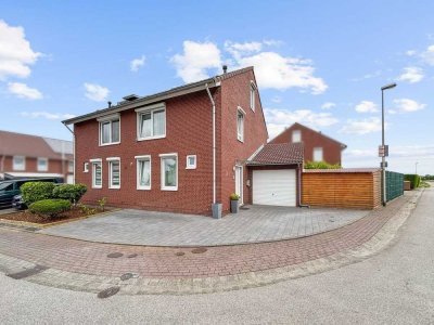 Übach-Palenberg - Moderne Doppelhaushälfte mit Sauna und Garage