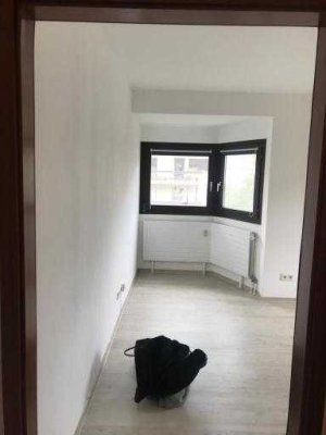 Exklusive, helle 1-Zimmer-Wohnung mit Tiefgaragenstellplatz  in toller Lage