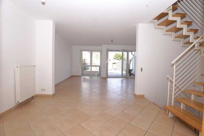 Sehr schönes Reihenmittelhaus 4 Schlafzimmer, Garten.