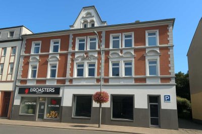 Frisch renovierte EG-Wohnung für Paare