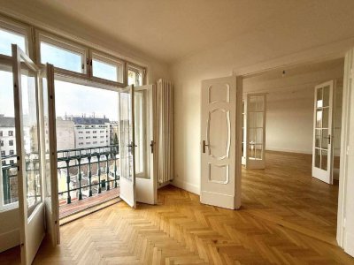 Großzügige 4-Zimmer Wohnung beim Schloßquadrat