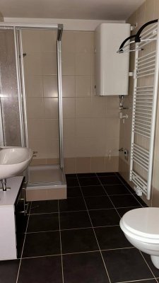 Moderne 2-Zimmer Wohnung mit Keller und Parkplatz