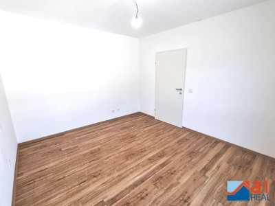 Schöne 2- Zimmerwohnung mit Balkon und Parkplatz!
