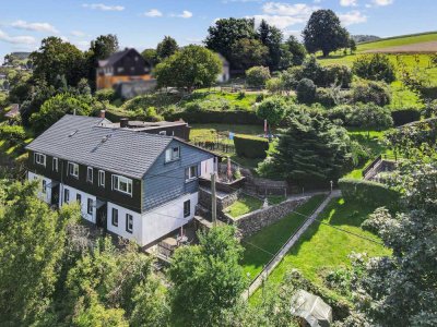 ++Krumhermsdorf, Neustadt: Einmaliges Familiendomizil mit Ferienwohnungen, Traumgarten & Garage!++