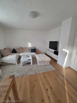 Renovierte 3-Zimmer-Oase am Westpark: Möbiliert, Balkon & 70qm Privatgarten