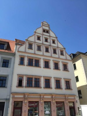 Schöne 2-Zimmer-Wohnung direkt am historischen Obermarkt! Küche vorhanden!