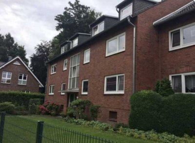 Helle 2-Zimmer-Wohnung mit Balkon und Einbauküche in Hamburg
