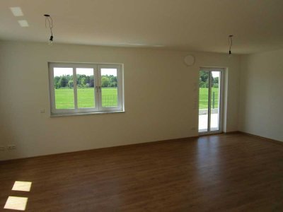 Attraktive 4-Zimmer-Erdgeschosswohnung, 1800€, 122m2