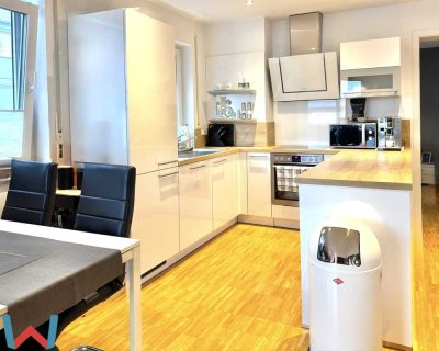 Perfekte Kapitalanlage - 2 ZKB mit Balkon, 2 TG, vermietet, Provisionsfrei - IN-West