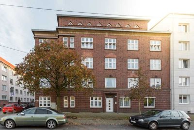 Günstige 3-Zimmer-Wohnung in Bremerhaven-Lehe mit neuen Fenstern