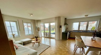 Exklusive, neuwertige 3-Zimmer-EG-Wohnung mit gehobener Innenausstattung mit EBK in Petersberg
