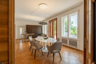 Form folgt Funktion. Raum folgt Vision. - Historische Bauhaus-Villa am Südhang von Schwabach