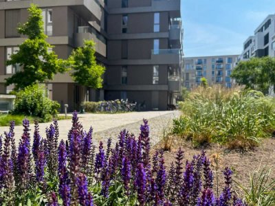 Wohnen auf hohem Niveau: Neubauwohnung mit Parkett, Terrassen und Tiefgarage