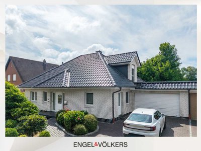 Stilvolles Einfamilienhaus mit Kamin, Sommergarten und Sauna in ruhiger Lage