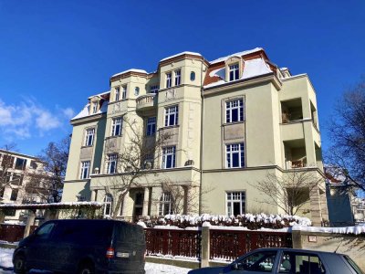 Von privat: Großzügige, helle 5-Zimmer Altbauwohnung mit drei Balkonen in Dresden Südvorstadt-West