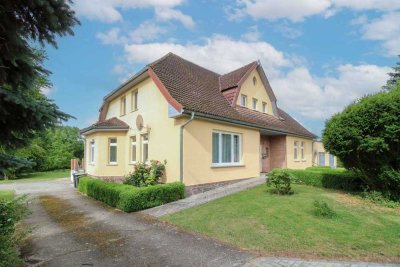 Nicht zögern : großes Einfamilienhaus mit Garten inkl. Nebengebäude, ideal für Mehrgenerationswohnen