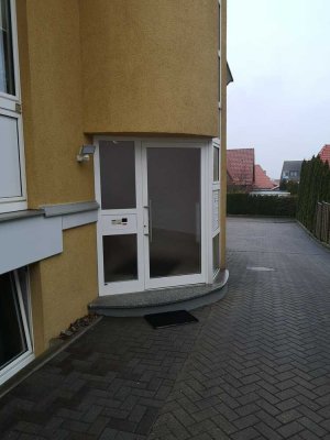Großzügige und vollständig renovierte Eigentumswohnung in attraktiver Lage