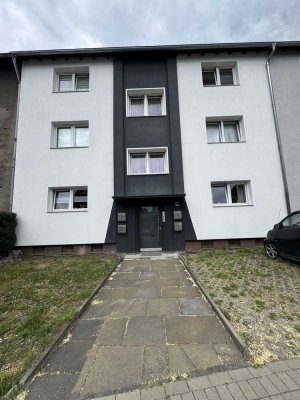 3,5-Zimmer Wohnung mit eigenem Garten